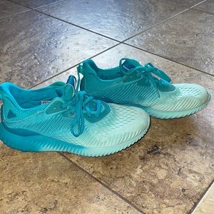 Adidas Alphabounce shoes